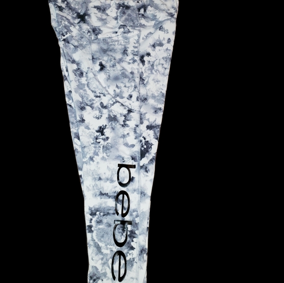 NEW Bebe Sport Capris - Picture 2 of 10